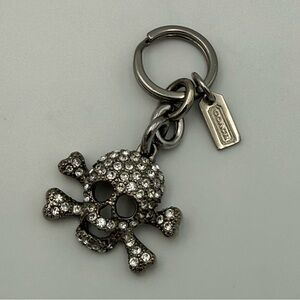 COACH NY RETAIL • SKULL & CROSSBONES Keychain Bag Charm in Silver w/ Crystals